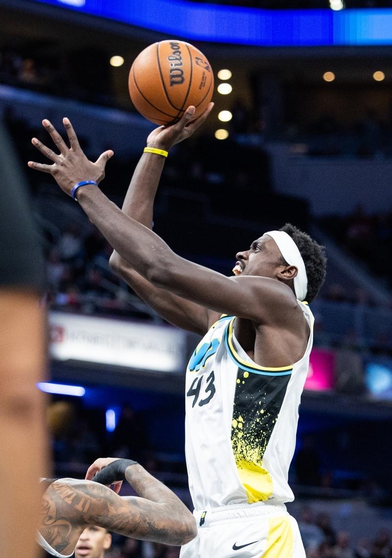 关于西亚卡姆在西班牙队比赛中比赛规则变更,战术调整引发热议!比赛高潮迭起的信息 关于西亚卡姆在西班牙队比赛中比赛规则变更,战术调整引发热议!比赛高潮迭起的信息